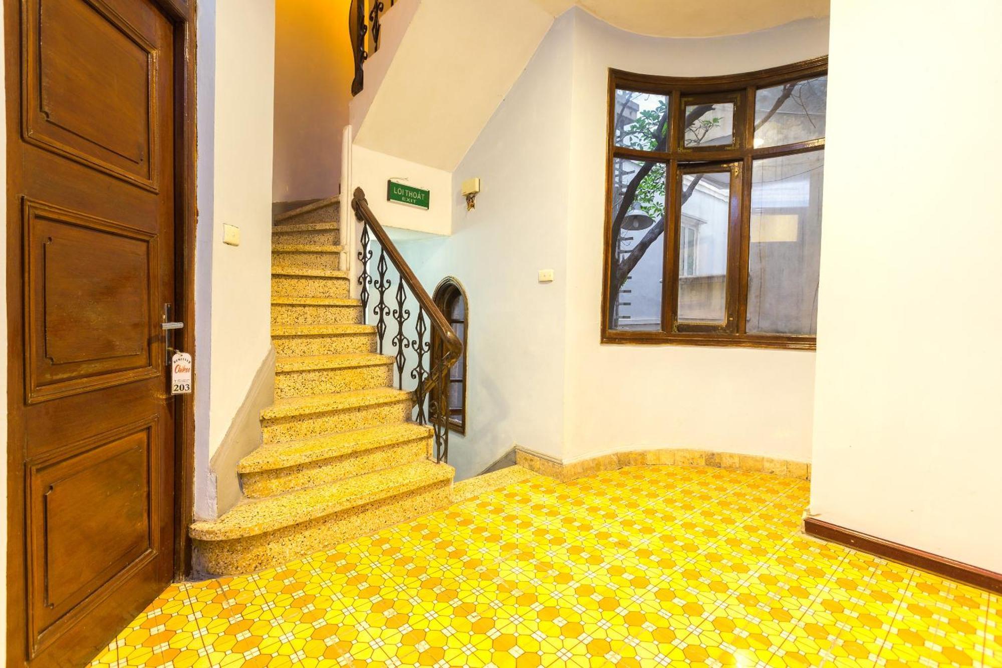 Chikoo Homestay Spot-On Hanoi Luaran gambar